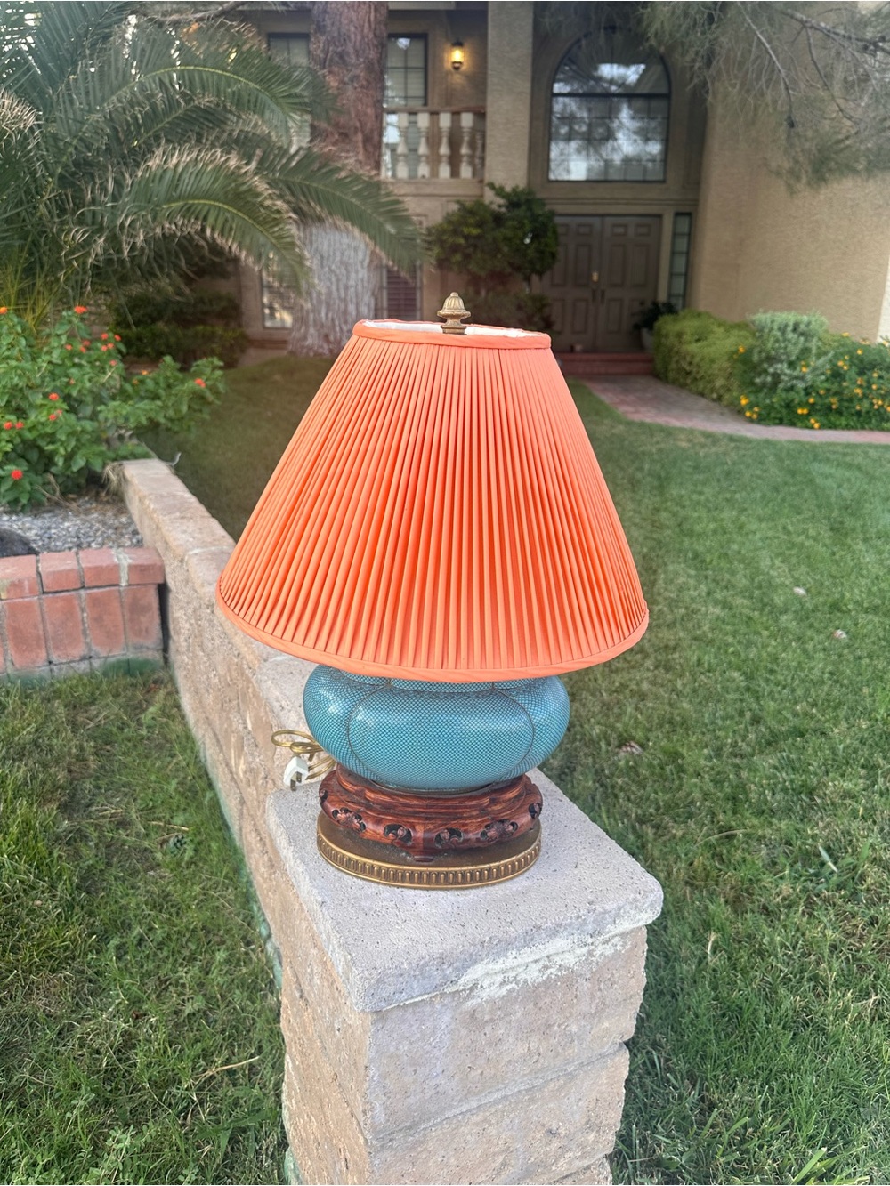 Turquoise Fishscale Deshn Pottery Table Lamp  Carved Wood & Brass Base  finishes